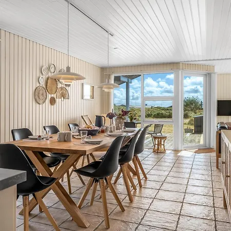 Holiday home Hyggeligt Hus Med Braendeovn I Vejlby Klit Sj359