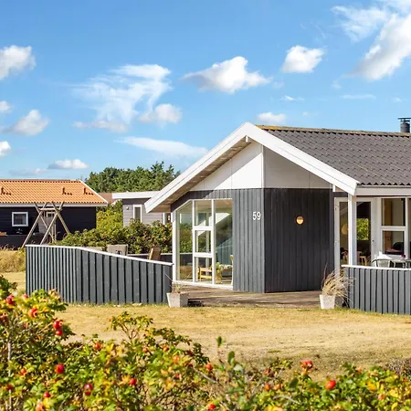Hyggeligt Hus Med Braendeovn I Vejlby Klit Sj359 Harboør