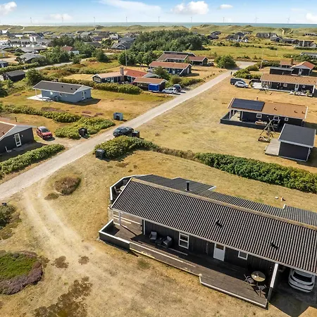 Hyggeligt Hus Med Braendeovn I Vejlby Klit Sj359 別荘