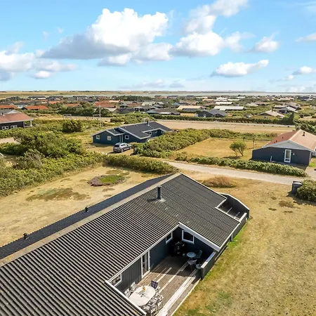 Hyggeligt Hus Med Braendeovn I Vejlby Klit Sj359 * Harboør